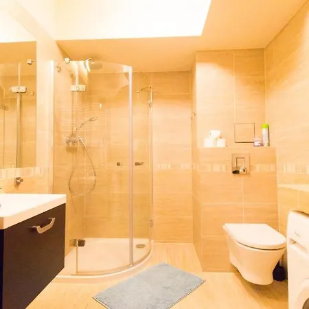 Happyestate - Just In Center - Ul Krawiecka 1 - Old Town Apartman *