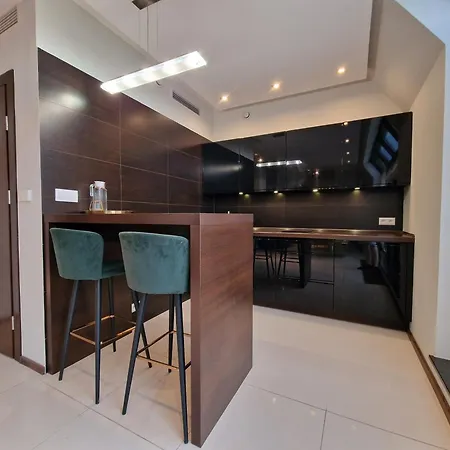 Happyestate - Just In Center - Ul Krawiecka 1 - Old Town Apartman *