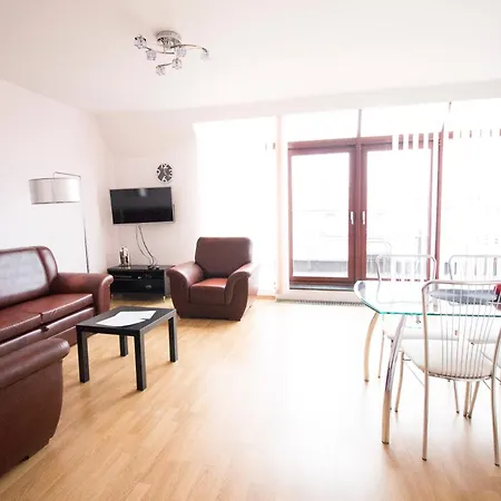 Happyestate - Just In Center - Ul Krawiecka 3 - Old Town Apartman *